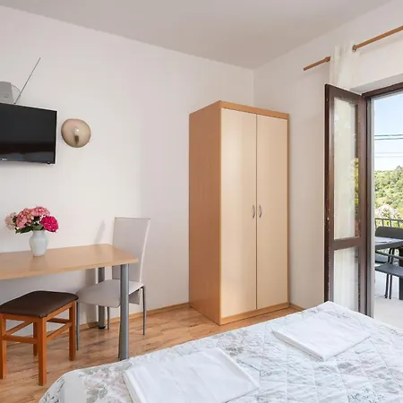 Bellevue 1 Pensjonat 3*